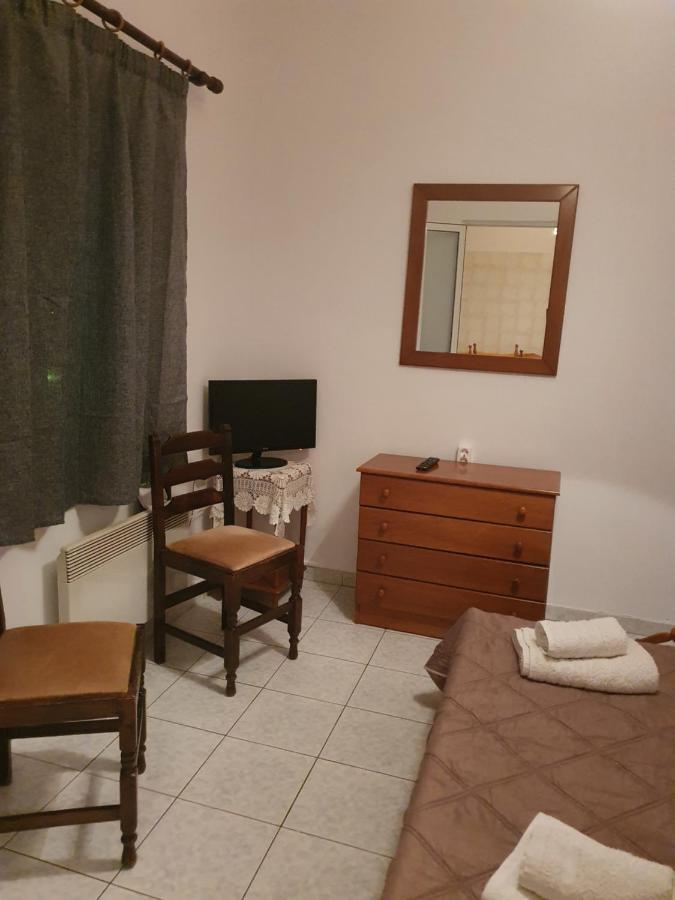 Soullas Apart -Ελλαδα- Apartamento Hermópolis Exterior foto