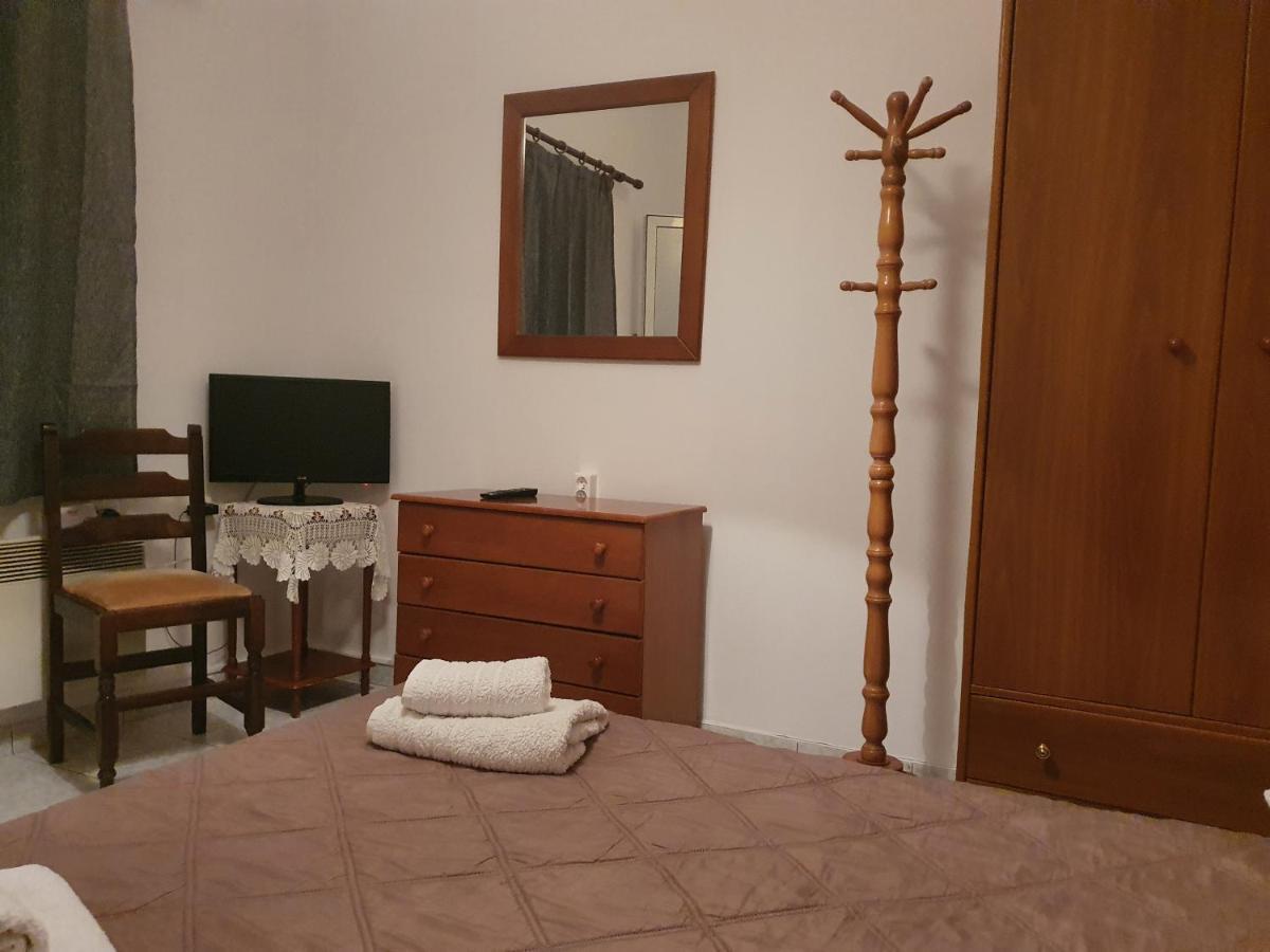 Soullas Apart -Ελλαδα- Apartamento Hermópolis Exterior foto